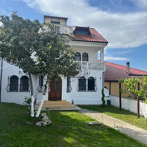  Guest house Taga