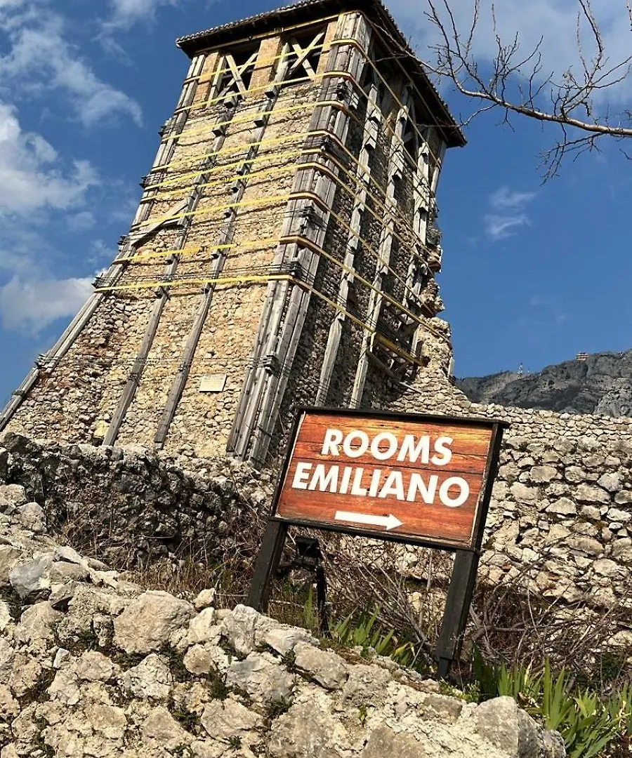 Maison d'hôtes Rooms Emiliano Castle Of Kruja